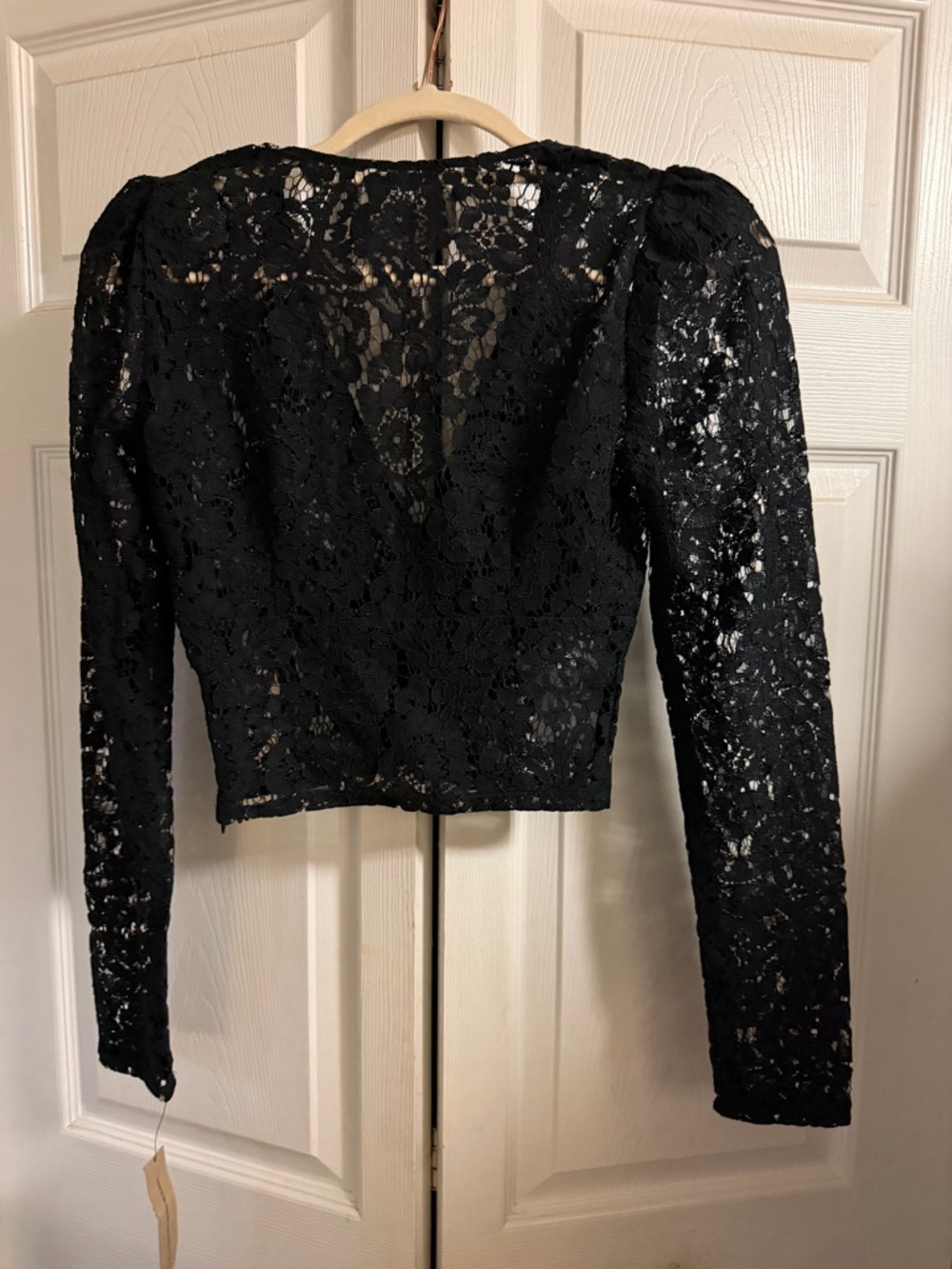 Reformation Black Lace Wrap Long-Sleeve Crop Top size 2 NWT - Picture 5 of 6